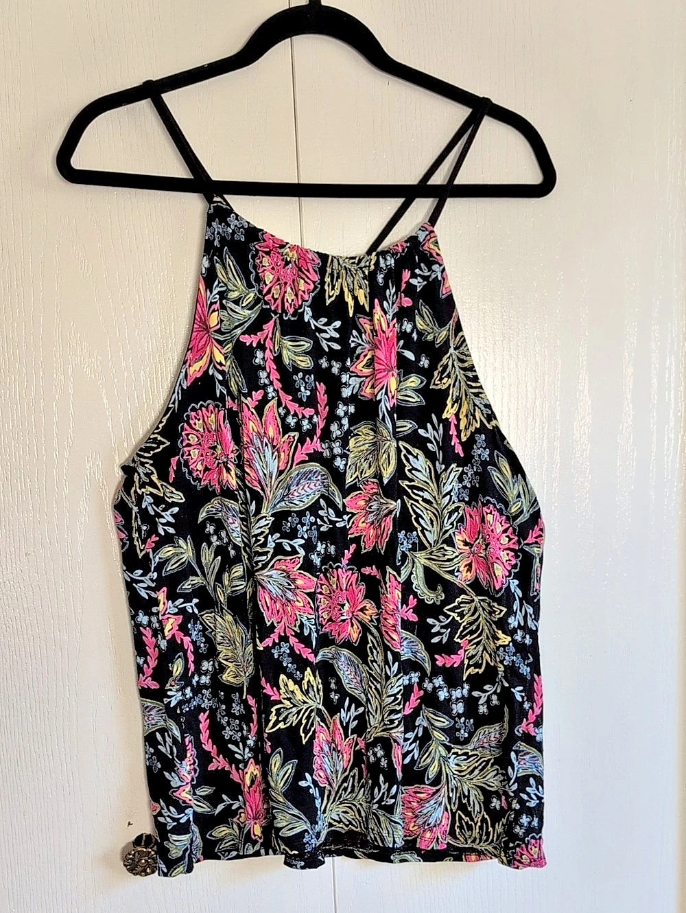 Reitmans The Classic Floral Camisole in Black & Pink Size XL Like New